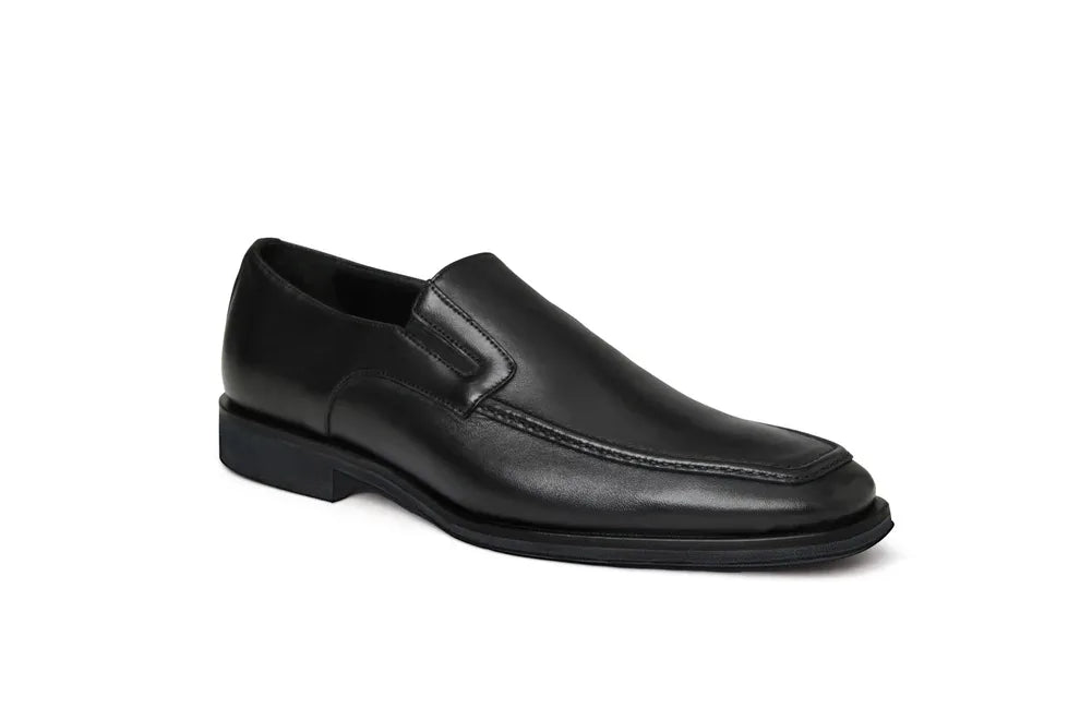 Raging Slip-on Loafer