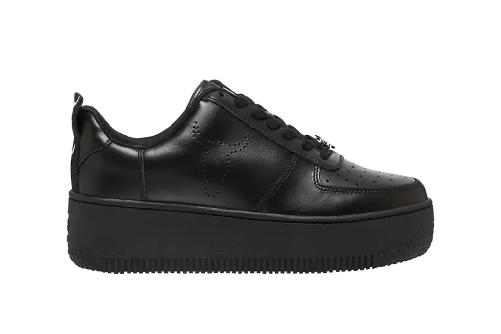 WindsOr Smith Racerr Leather Sneakers
